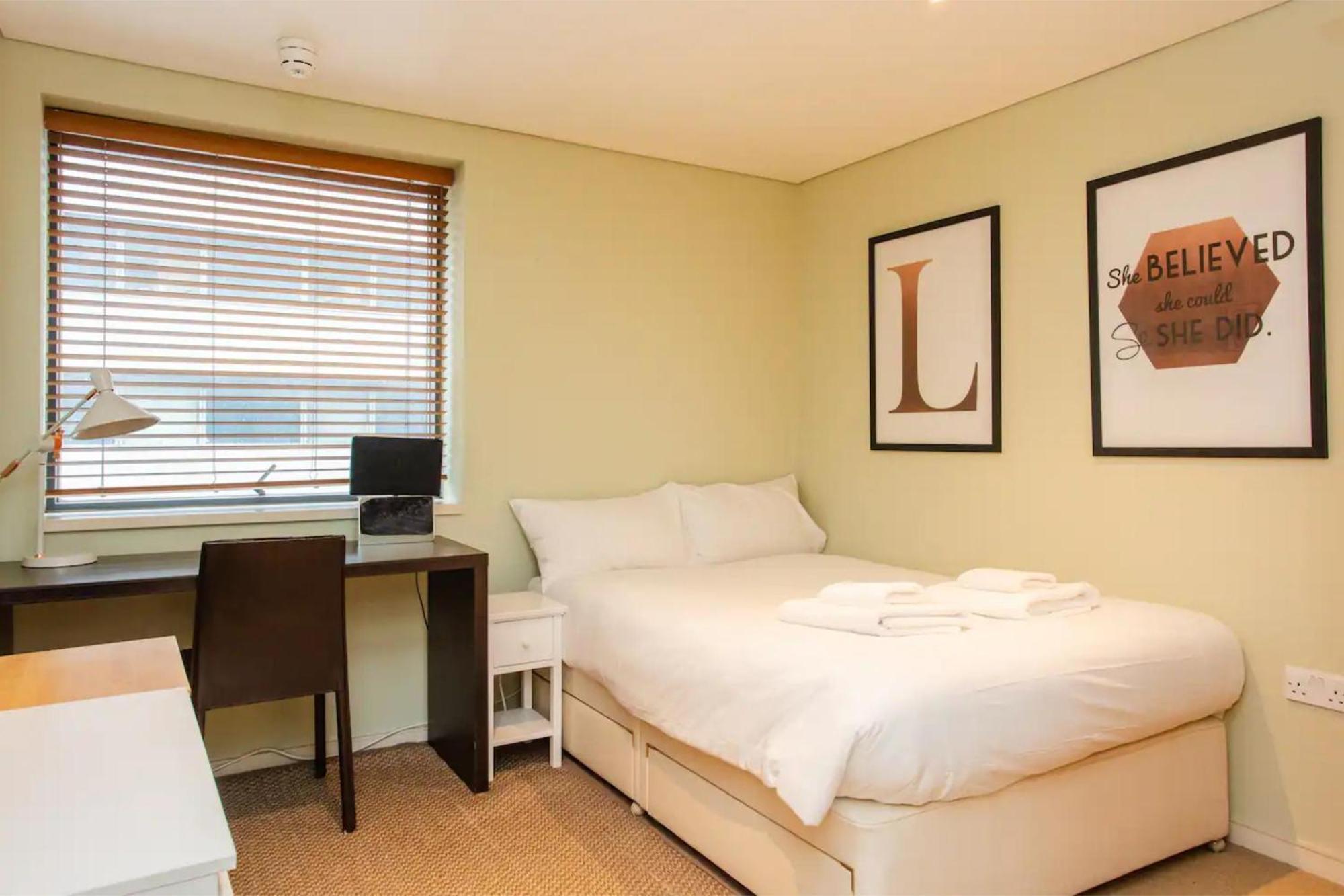 Modern 3 Bedroom Apartment In Paddington London Exterior photo